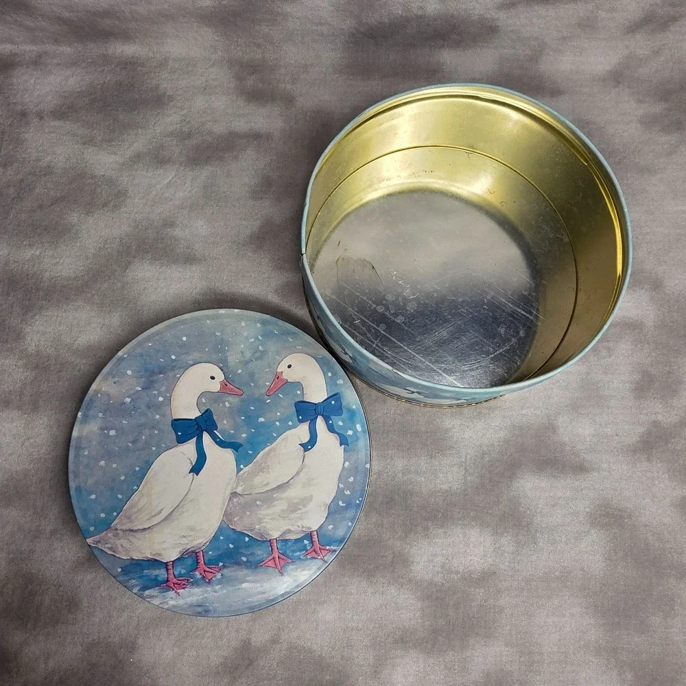 3 PC Nesting Metal Canister Set Goose Cottagecore Country Farmhouse Vtg 1980s